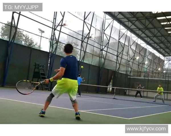 重庆网球队在精英赛中的实力展现与未来发展潜力分析