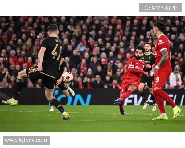 博洛尼亚与恩波利精彩对决比分揭晓赛季走势分析