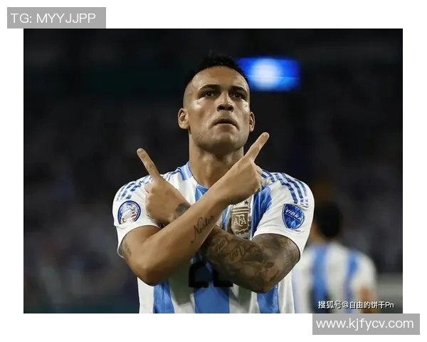 劳塔罗的崛起与挑战:从新星到顶级前锋的奋斗之路